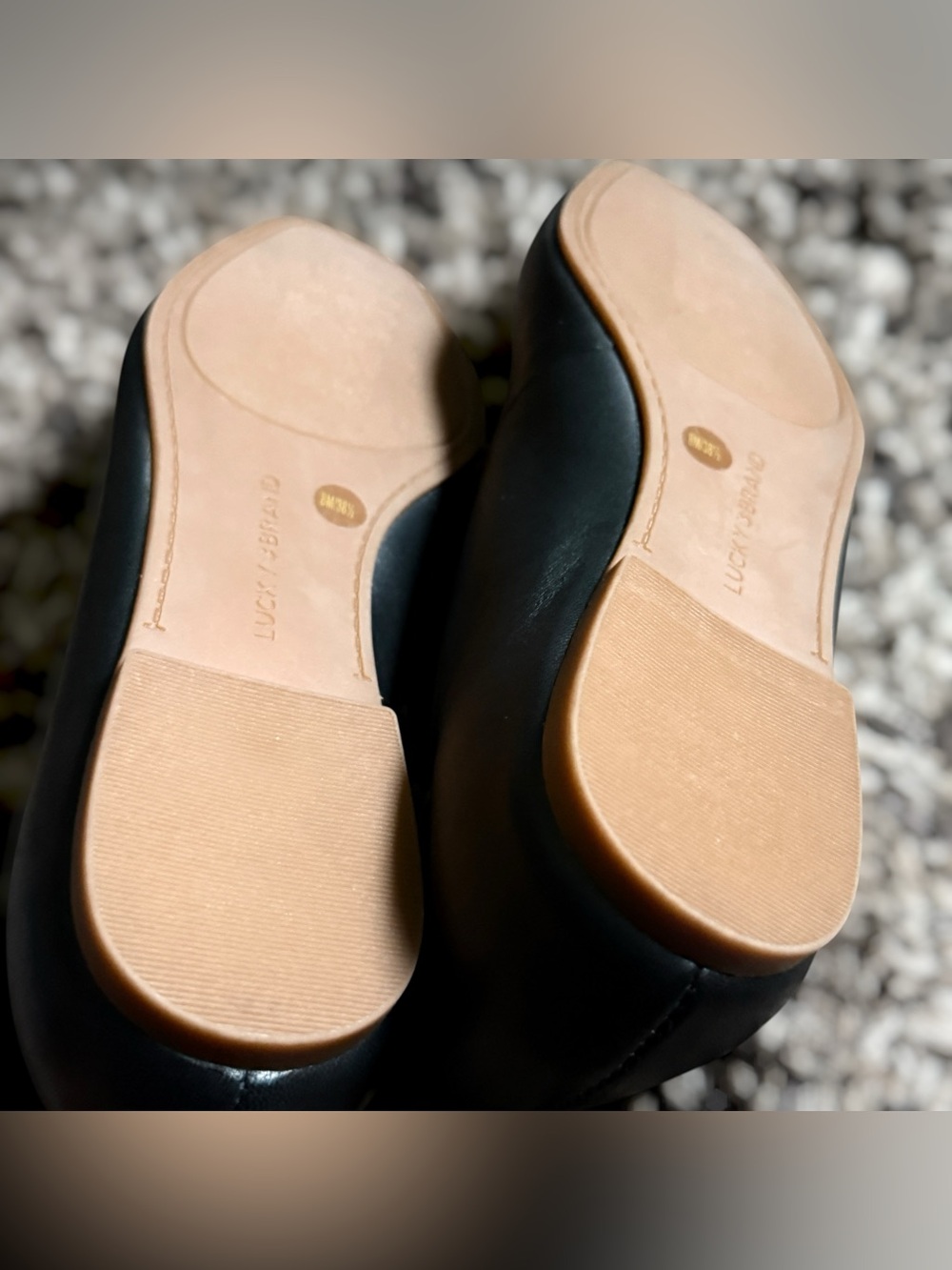 LUCY BRAND Black Leather Flats Size 8 Women Like New - Picture 8 of 10